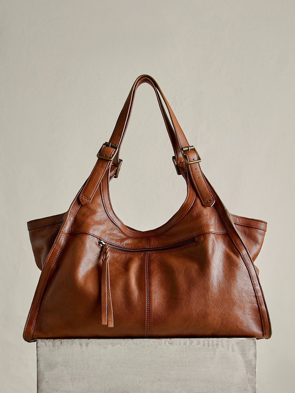 NWT Free People Emery Winged Tote Bag Saddle - Picture 3 of 10